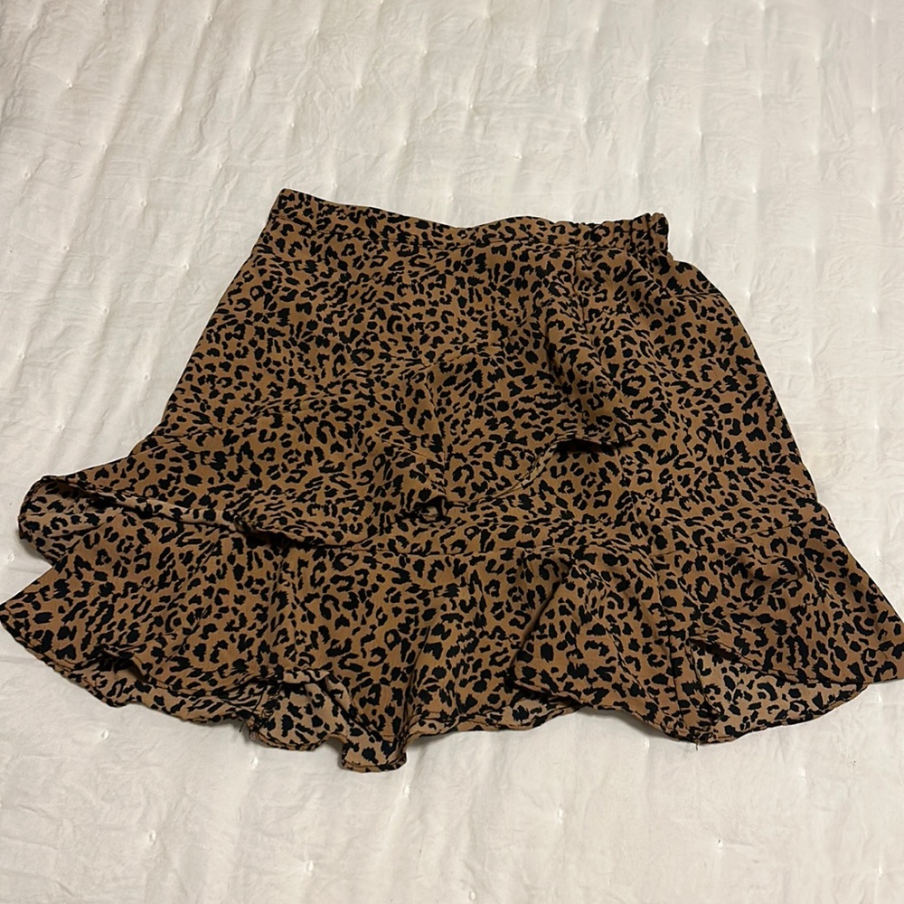 Leopard mini skirt